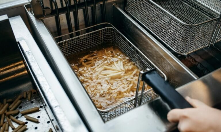 Vidange bac à graisse 95 – entretien et nettoyage en Val-d’Oise