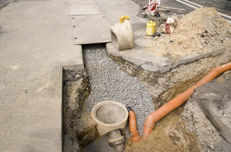 Travaux de raccordement égout 95 en Val-d’Oise réalisés par des techniciens spécialisés